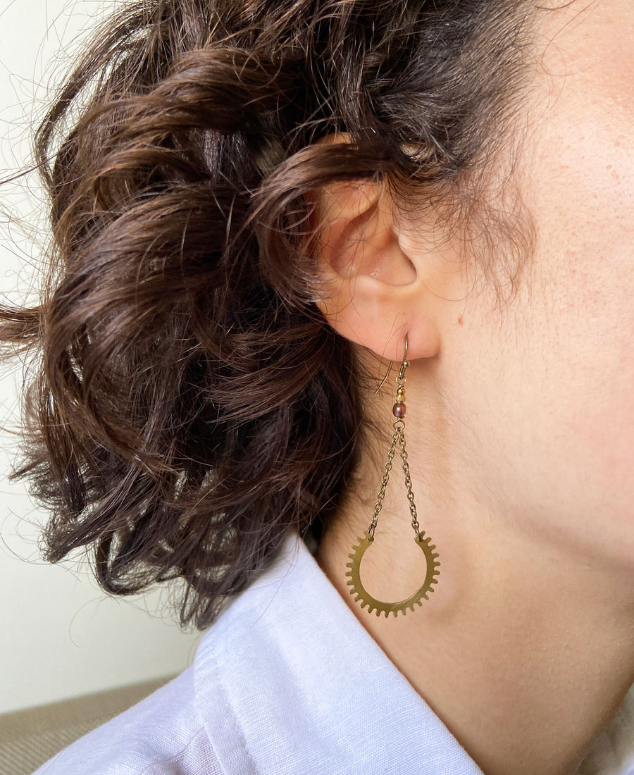 TABITO Jewelry / Alarm clock brass earring (Br.AE3.24)