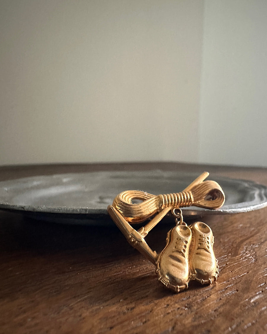 Vintage pin brooch (Alpinisme)