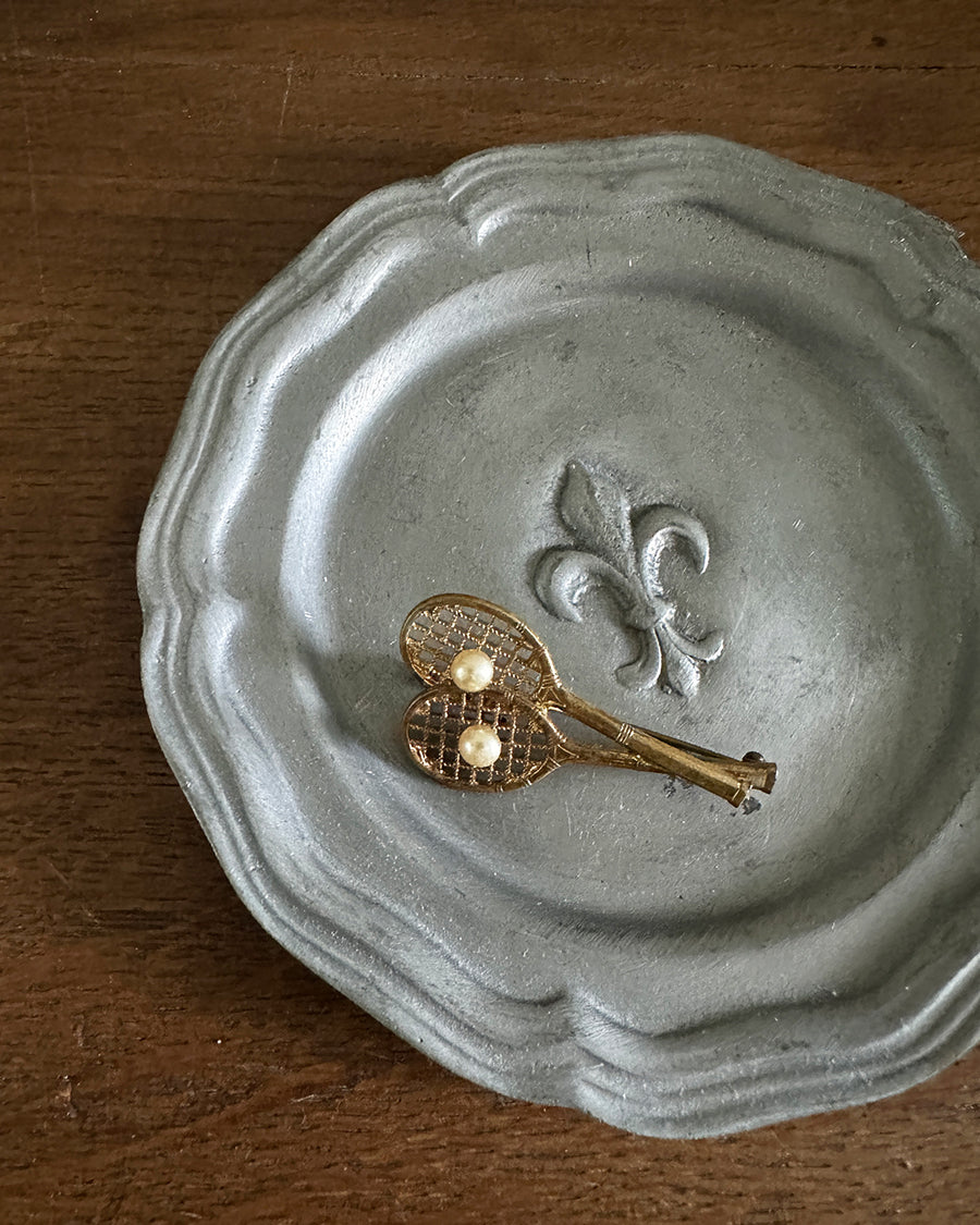 Vintage pin brooch (Tennis)