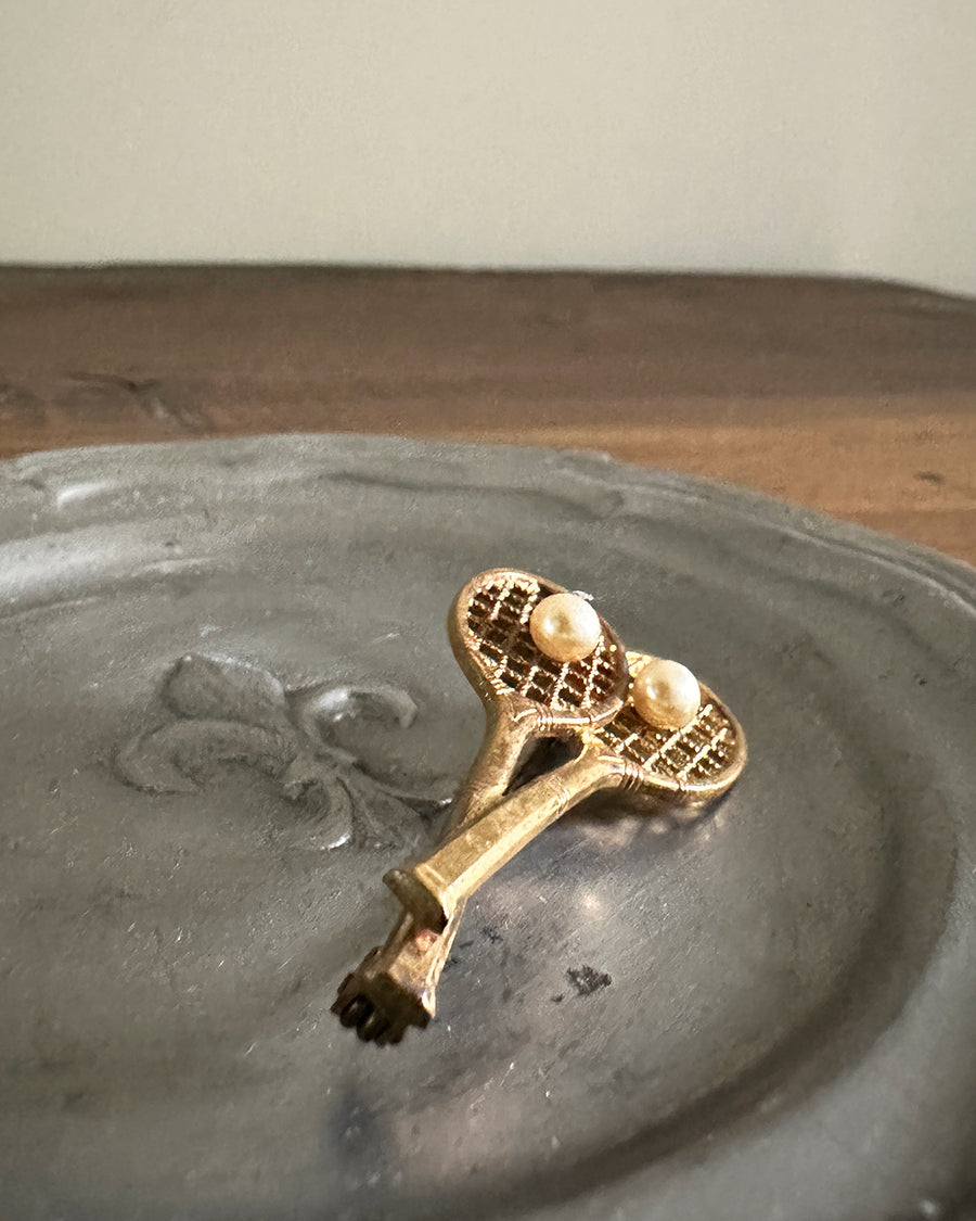 Vintage pin brooch (Tennis)