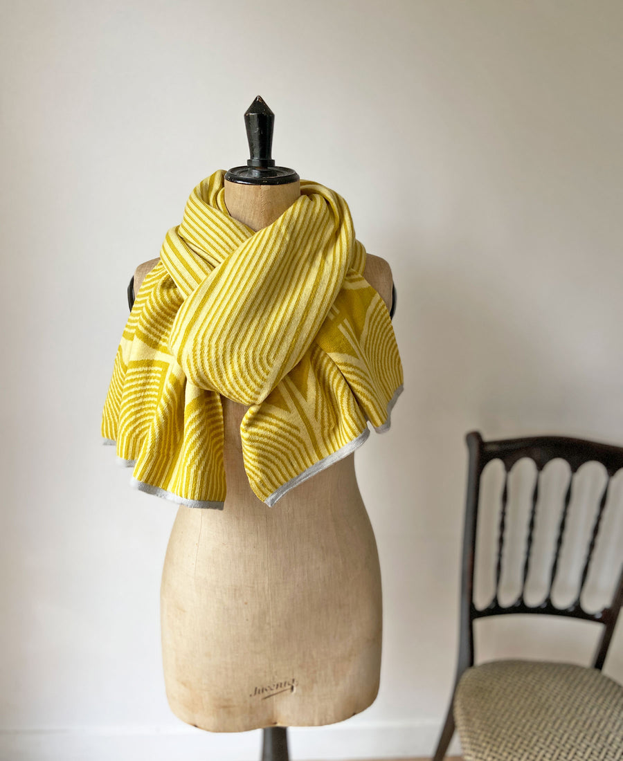 wolvis / scarf ANNI sulphur (yellow / maxi)