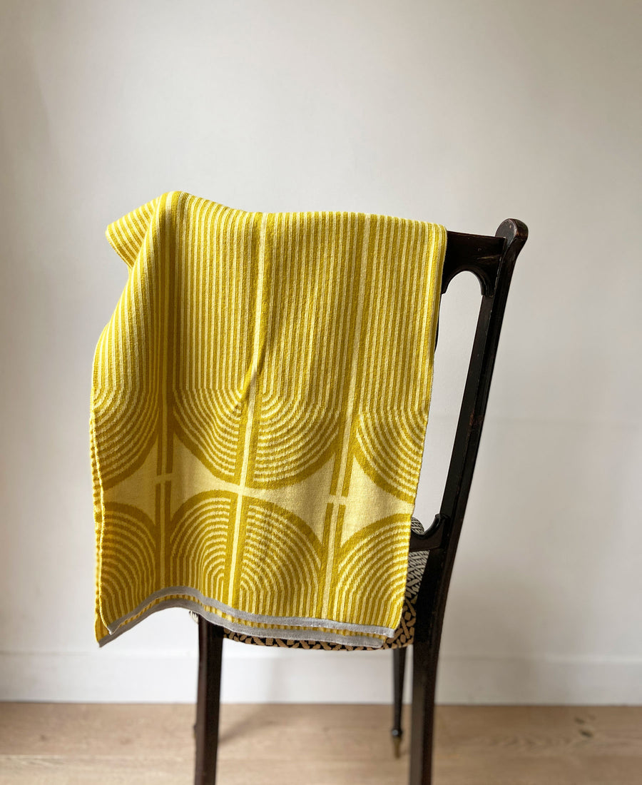 wolvis / scarf ANNI sulphur (yellow / maxi)