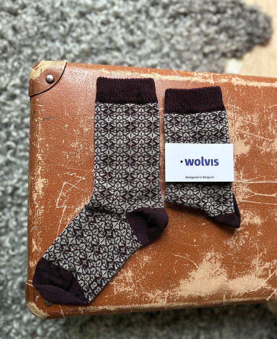 wolvis / socks Drift blackberry (purple & beige)