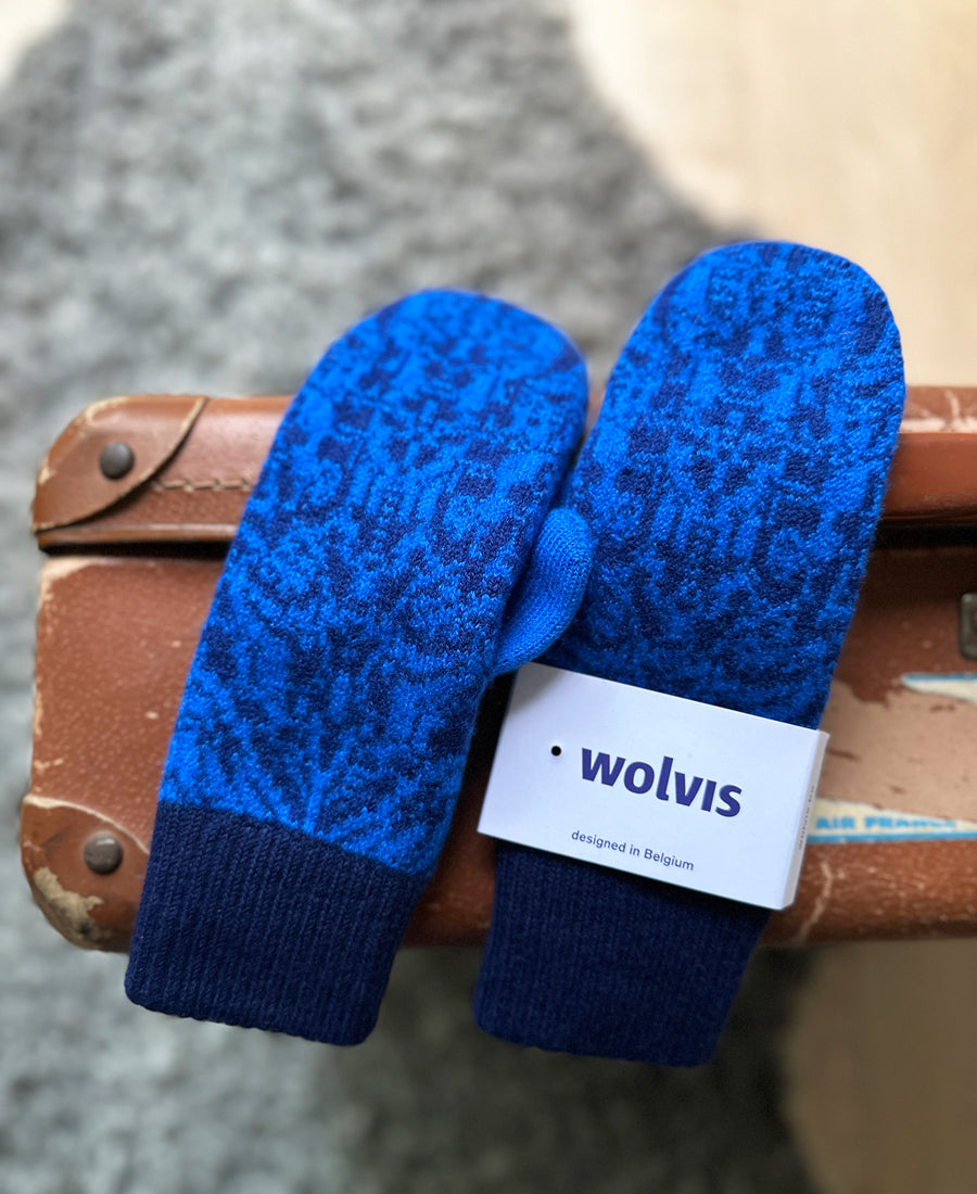 wolvis / mittens Drift ink (blue)