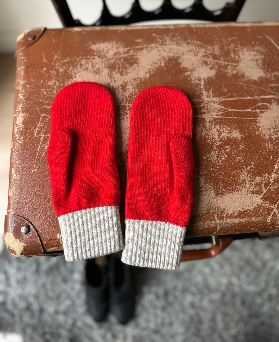 wolvis / mittens poppy (red & ecru)