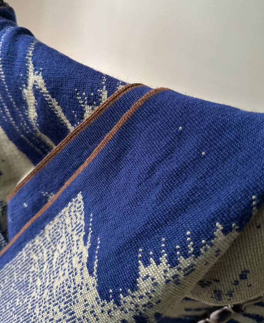 wolvis / scarf AURATA indigo (blue / midi)