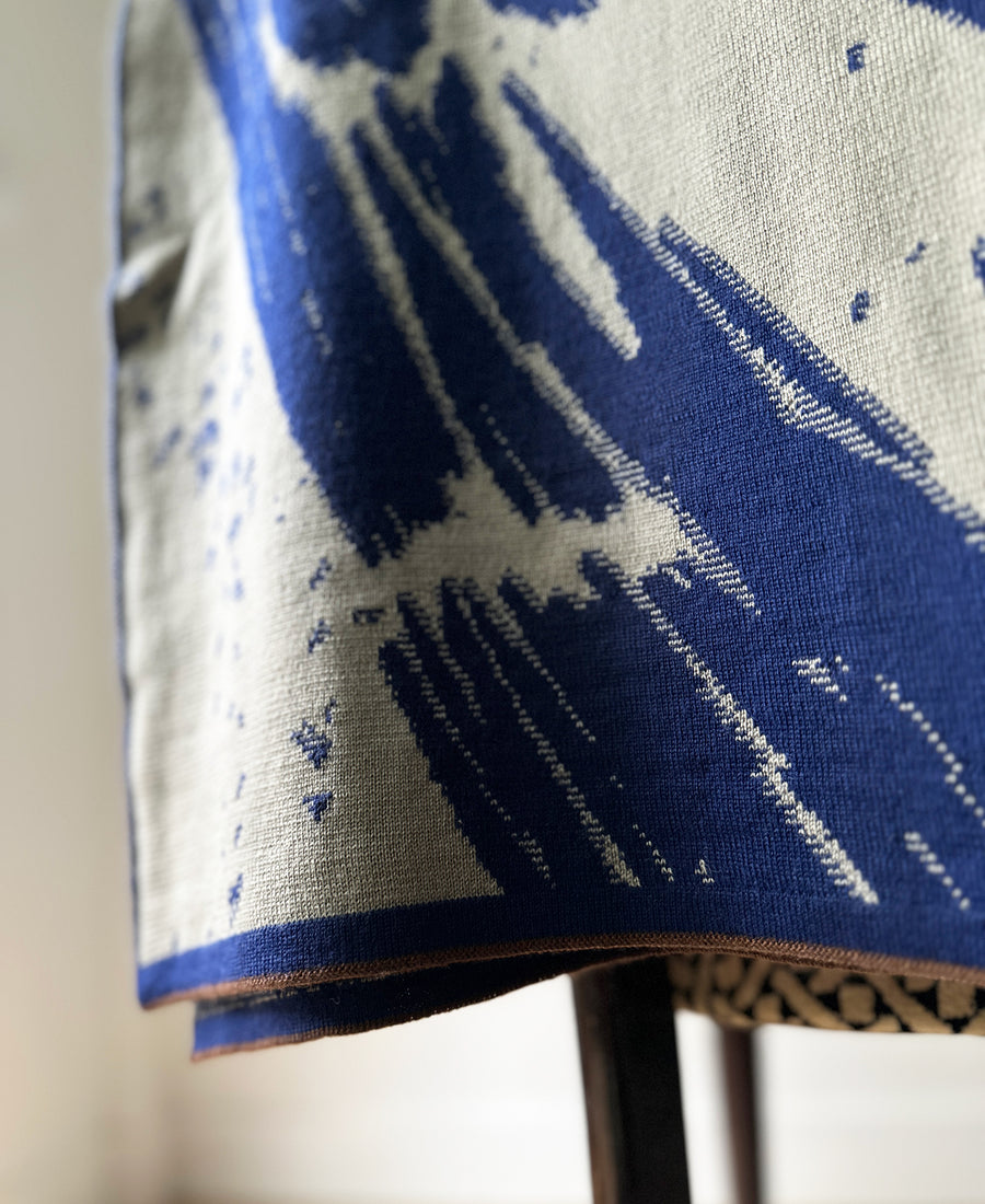 wolvis / scarf AURATA indigo (blue / maxi)