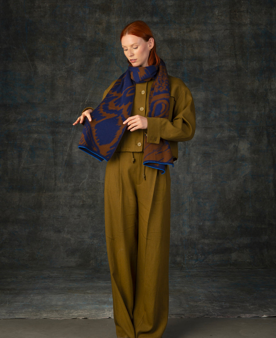 wolvis / scarf FURCULA cacao (brown / maxi)