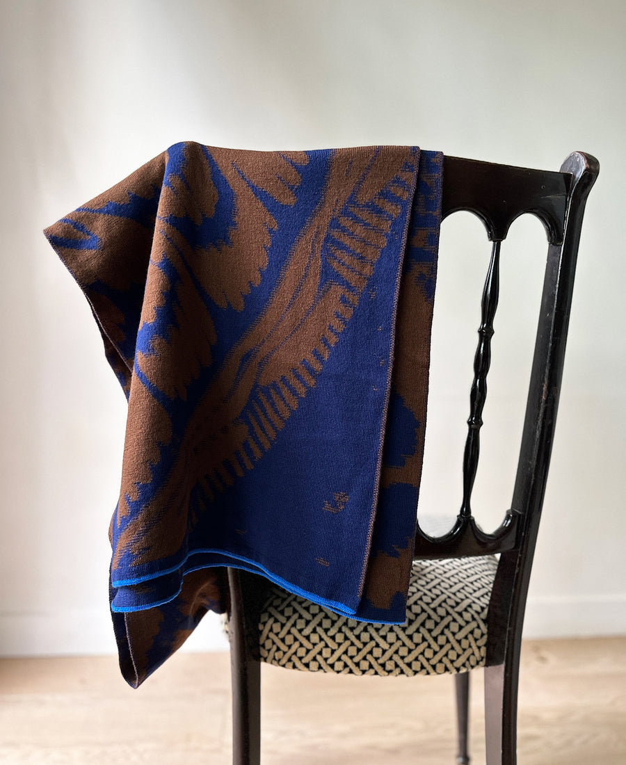 wolvis / scarf FURCULA cacao (brown / maxi)