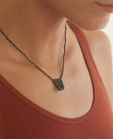 delphine lamarque jewelry / tiny necklece (TINYBK/black)