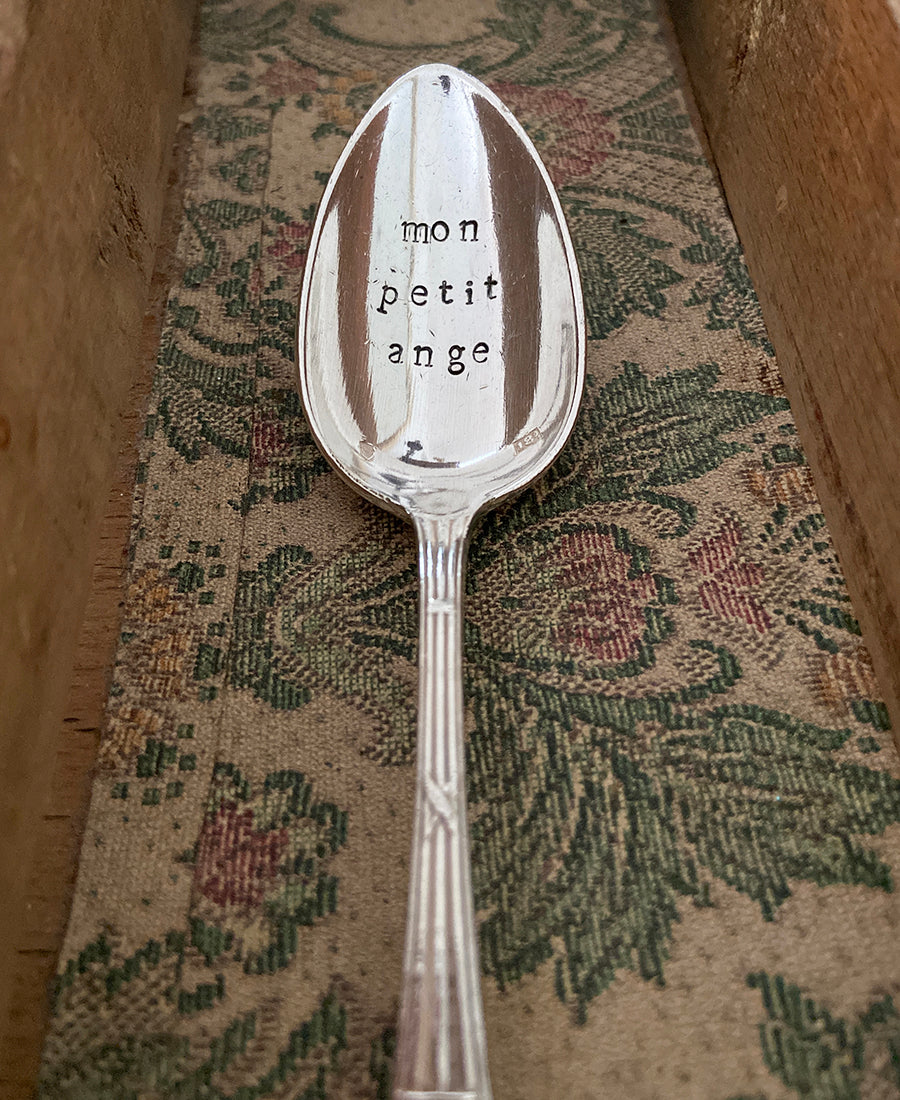 Monnette / old spoon ( mon petit ange )