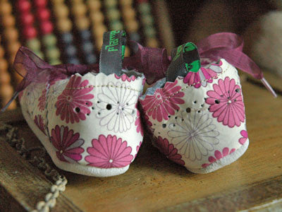 【送料無料】Filament Baby Shoes (Liberty Quartant Fleur)