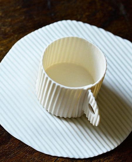 Fanny Laugier porcelaine /  cafe tasse (espresso cup and saucer)