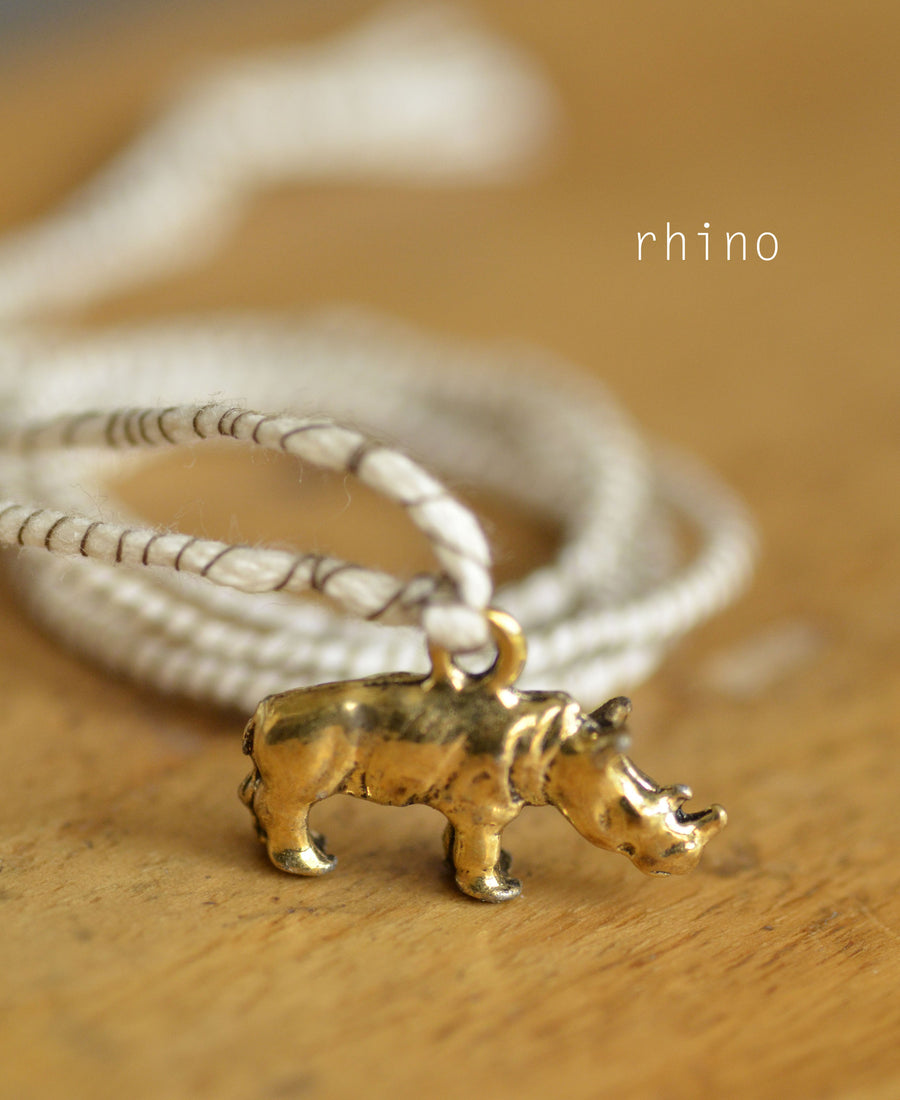 ATSUYO ET AKiKO / Ribbon Necklace (zebra / rhino)
