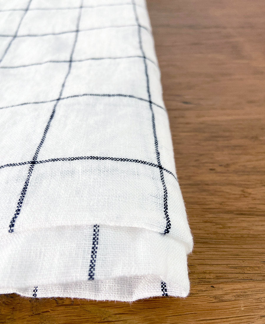 not PERFECTLINEN / TABLE CLOTH (large checks)